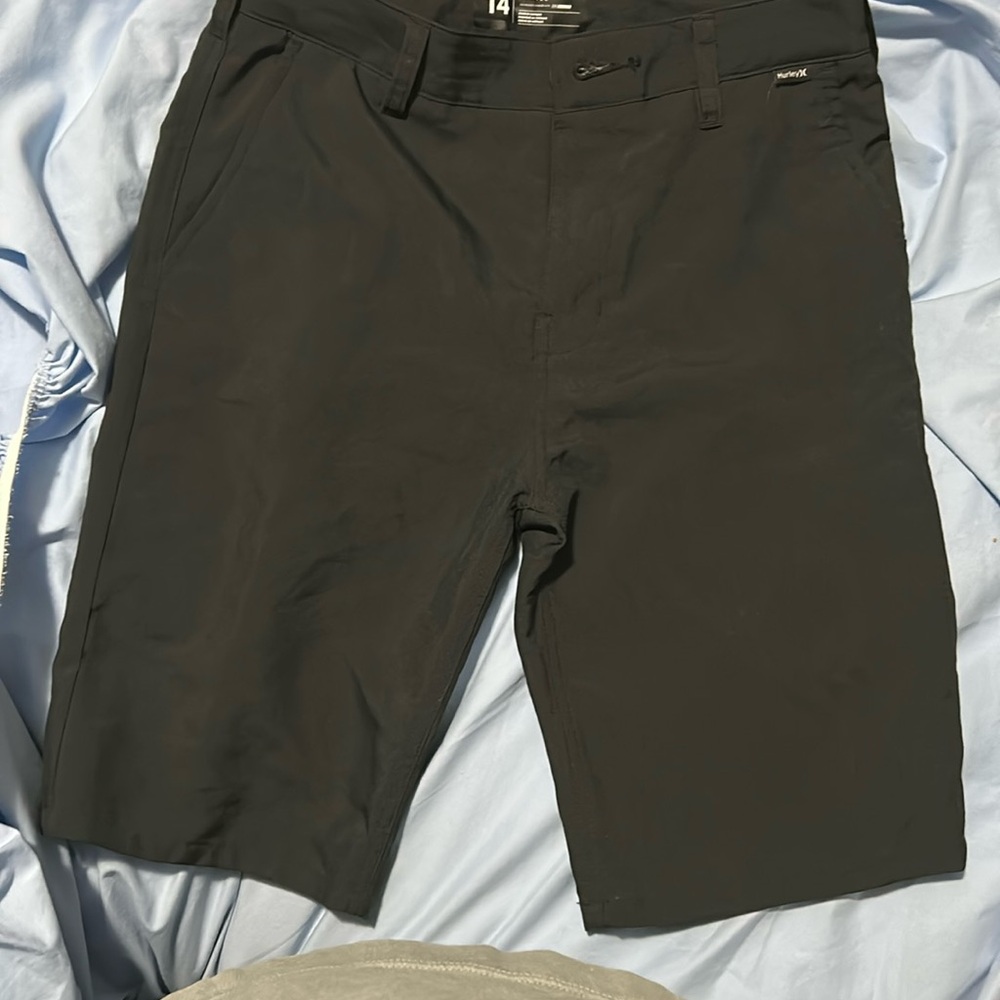 Hurley boys golf shorts, size 14, navy blue. Nike Drifit material.